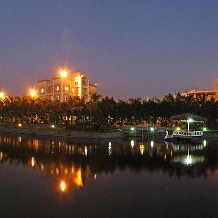 Camela Hotel & Resort Hajfong Zewnętrze zdjęcie